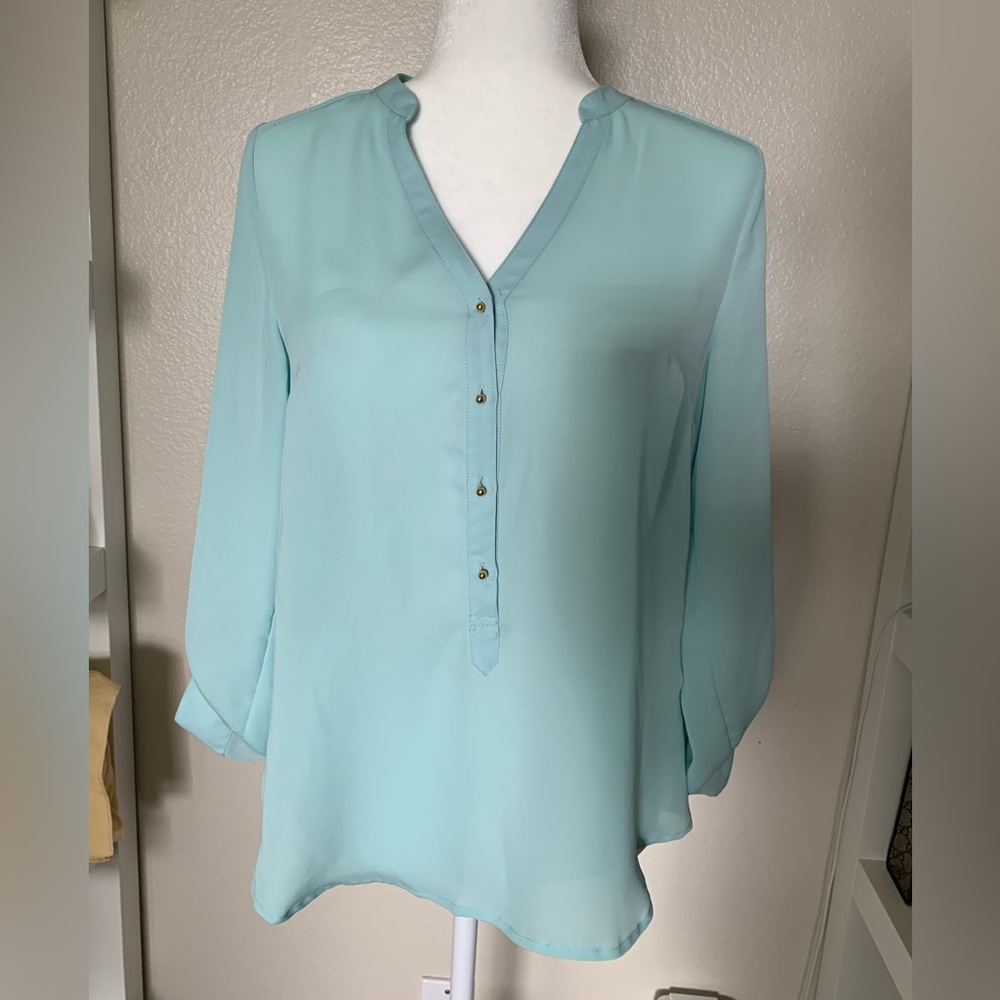 ‼️SALE‼️6 for $20.

 LC blouse